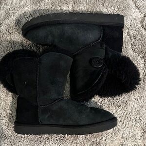 Used UGG Black Shearling Boots
